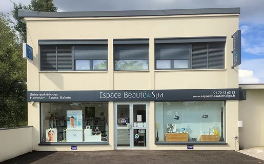Façade d'un salon de beauté et spa, Espace Beauté & Spa à Bois d'Arcy dans les Yvelines 78